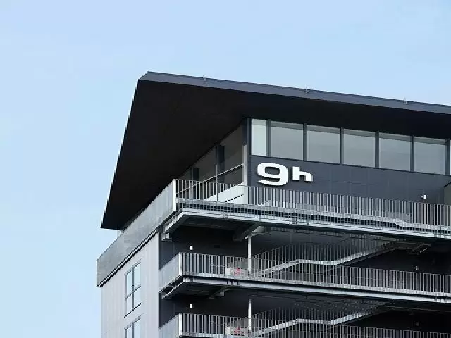 お仕事帰りに観光なんていかがですか？