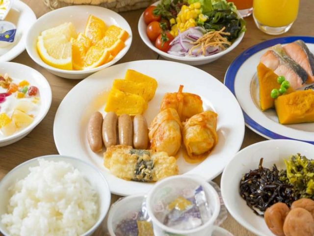 朝食スタッフ⇒客室清掃 通しシフト