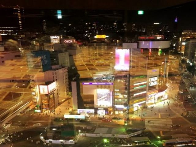 横浜駅まで電車で4分
東京都/渋谷駅まで電車で40分と抜群のアクセス