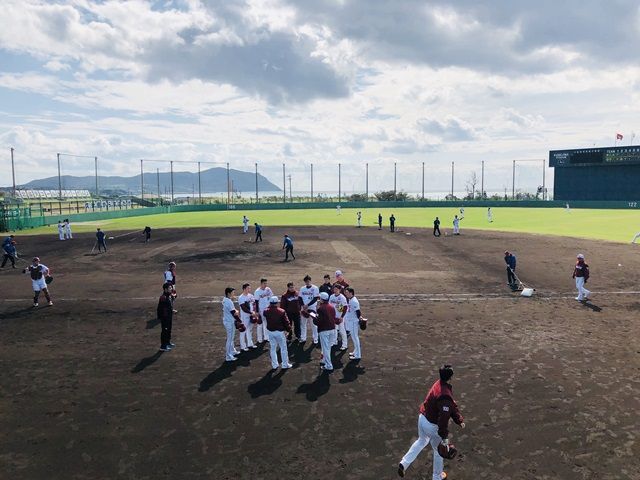 野球好きにはたまらない季節ですね！！！楽しみ無限大です♪