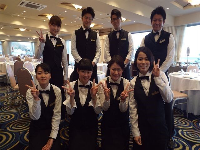 制服は洋装になります♪
