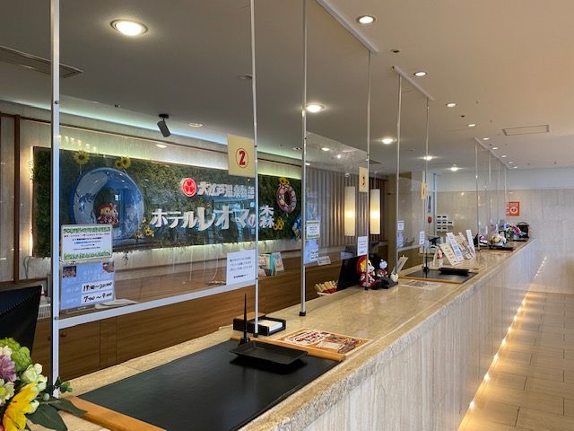 【お仕事】ホテルロビーにてお客様のご案内や手指消毒などをしていただきます！