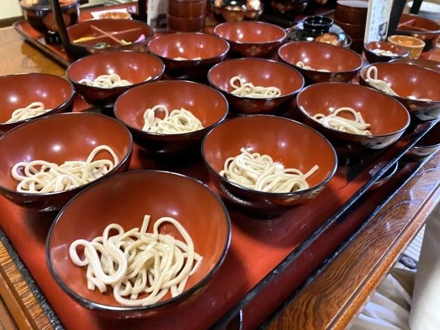 岩手の名物麺料理その２「わんこそば」です☆何杯食べられるでしょうか？？