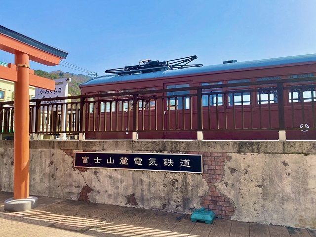 休日は河口湖まで駅で観光もいいですね♪