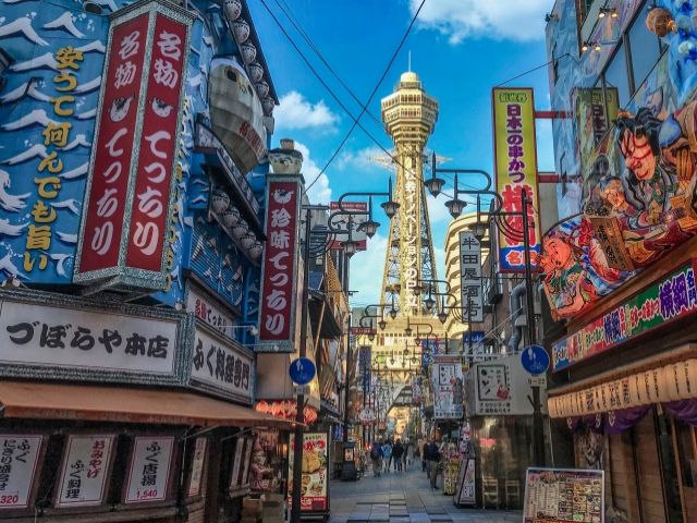 大阪の中心街でのお仕事です♪