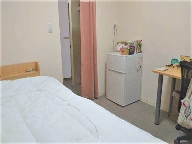 寮は築年数浅めのキレイな寮★☆
プライベートもしっかり確保されているので安心!!