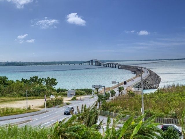 伊良部大橋～！！約3.5キロの無料の橋では、日本で最長！！！