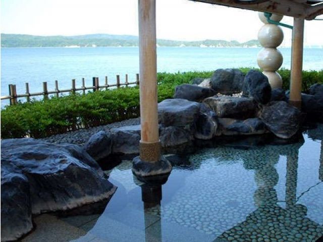 仕事の疲れはお風呂でリフレッシュ!!和倉のお湯は最高です!!