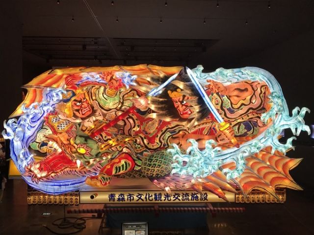 青森を代表するお祭りのねぶたは地域によって姿かたちが異なります！