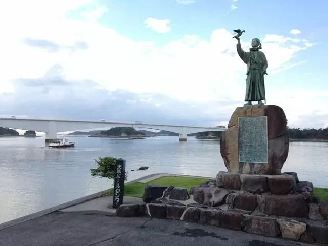 休日にはのんびりと観光も♪