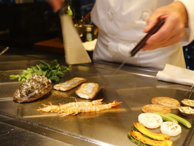 生活費が一切掛からないので貯金もできますよ！！