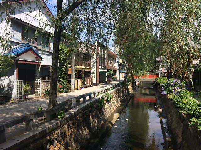 色々観光地があるので、休みの日には観光も楽しんでください。