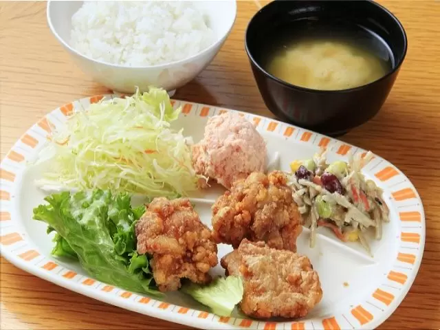 賄いのイメージです。
スタッフさんからも評判が良いんですよ。