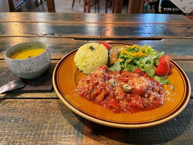 お洒落なcafeもたくさん！