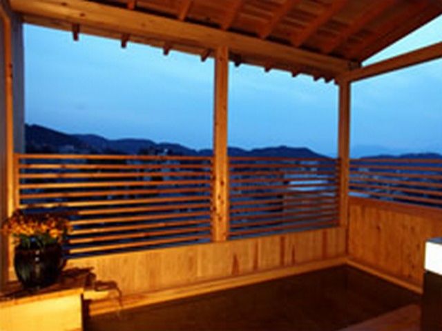 長命長寿の湯であり、病を癒し、心を爽やかにして、健康で長生きできる霊験あらたかな温泉です♪