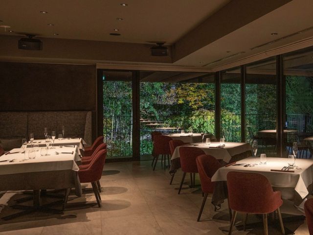 記念日のためのアニバーサリーホテルをテーマにしたラグジュアリーホテルです