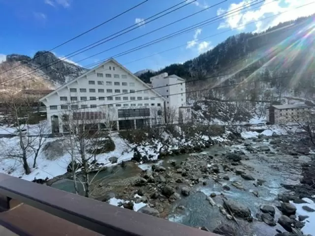 都会の喧騒を忘れて大自然の中で生活！