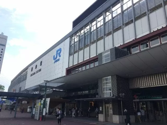岡山駅までバスで1本です！！