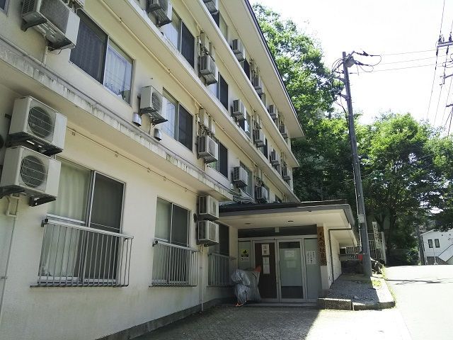 寮の外観です。大人気のワンルームタイプ寮です。