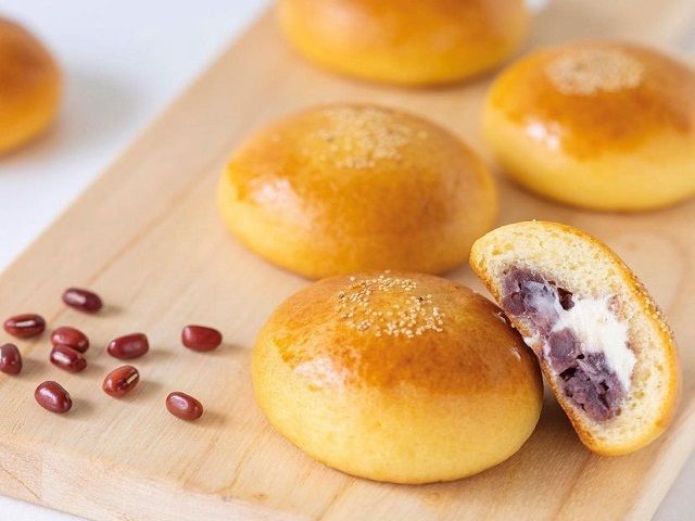 大人気のあんこのスイーツショップでのお仕事です！未経験の方も大歓迎♪丁寧に教えてくれます！