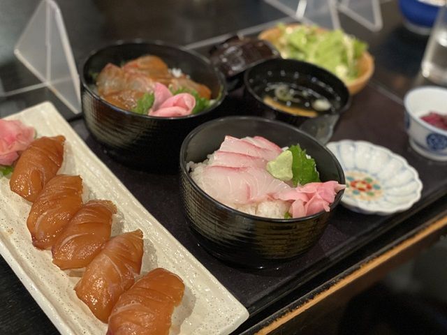 離島ライフを楽しんでください♪人気のお寿司屋さんです！
