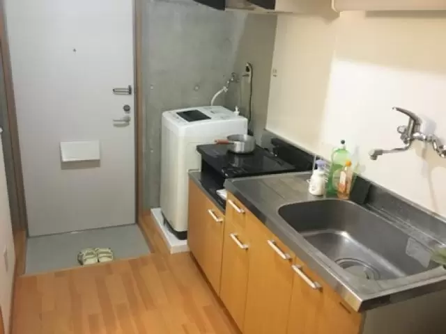 部屋内にキッチンもあるので、自炊も可能ですよ☆