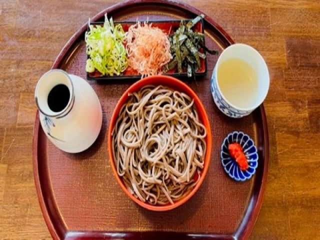 近くにはお食事処もあるので、お休みの日には足を運んでみてください★