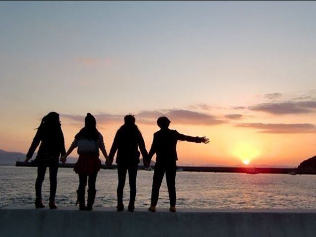 少し足を運べば夕日のきれいなスポットに♪