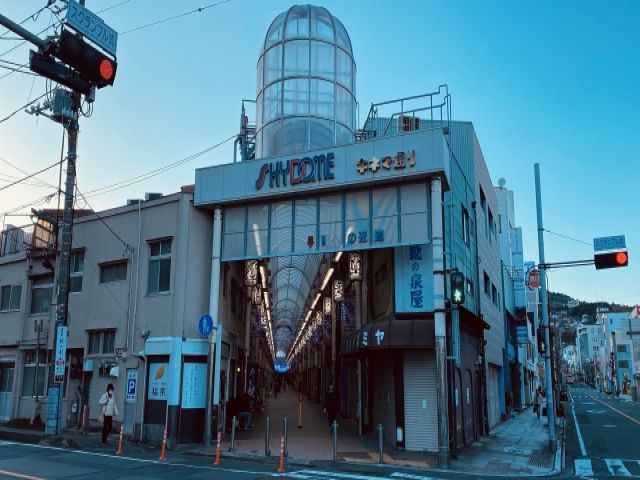 海の幸に囲まれてお仕事★