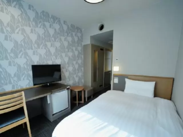 無料で客室に住み込みができますよ
レア求人！！