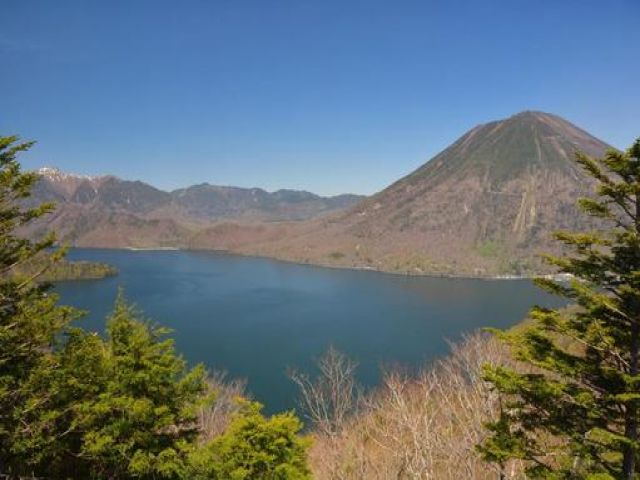 湖に山に、自然を楽しめるエリアです！