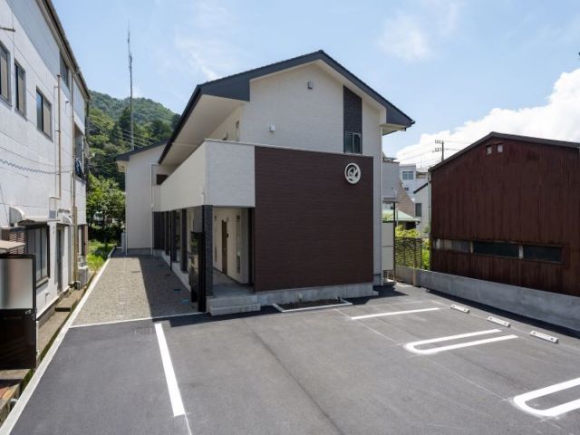 寮の外観です。日当たり抜群！