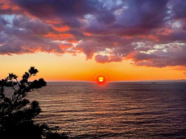 西伊豆の夕日は絶景です