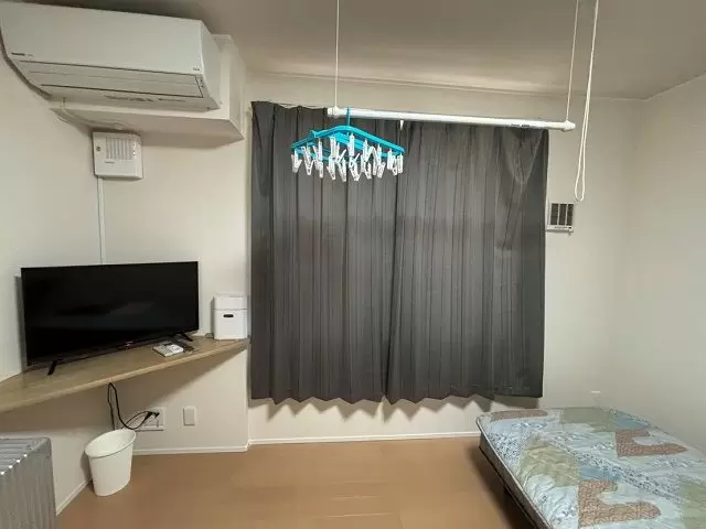 綺麗な寮♪風呂トイレ付き、洗面台・電子レンジも完備！！