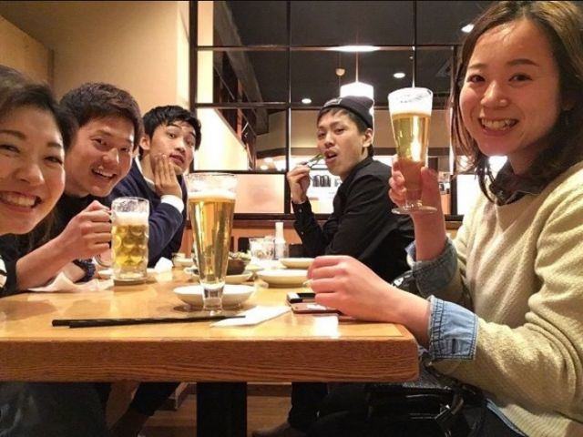 コンビニ/スーパー/薬局もあり生活環境抜群によいです♪美味しいご飯屋さんも多いです！！