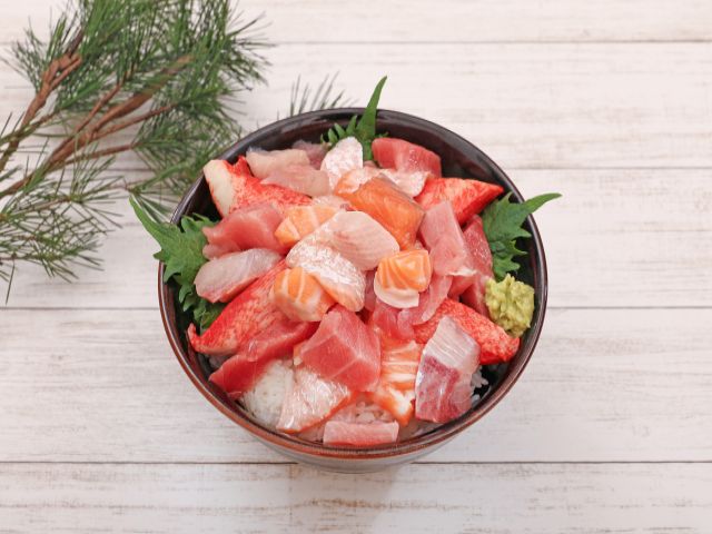 海鮮丼で有名な店舗です！