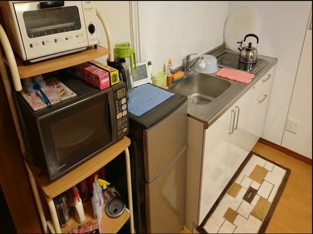 共有スペース!!
調理器具もあるので自炊も可能♪