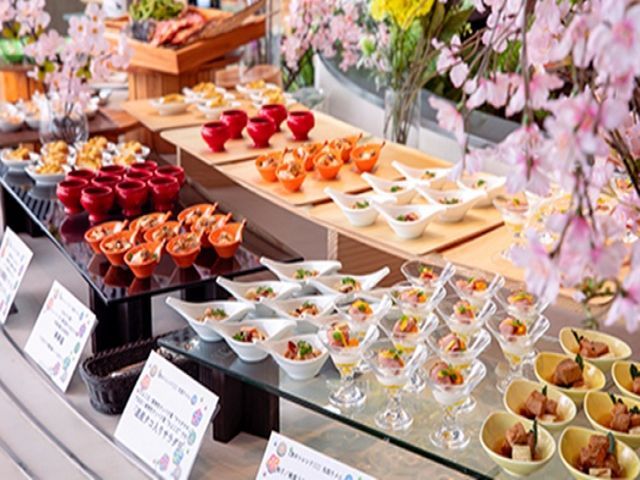 素敵なバイキング会場でのお仕事です！