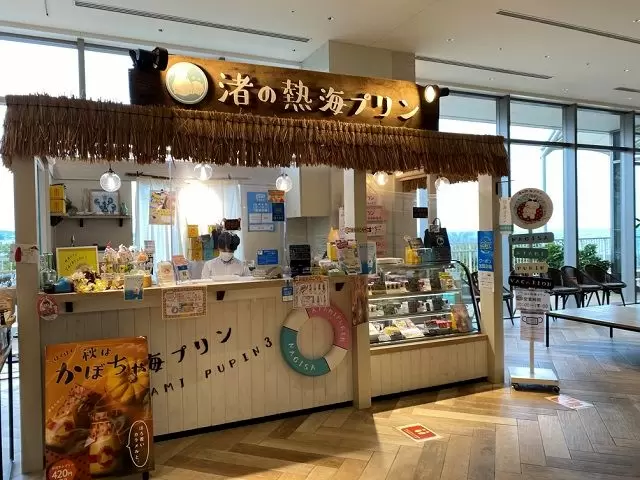 売店の目の前の、こんなかわいいワゴンでの勤務もあります！