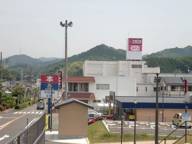 最寄りの駅前風景