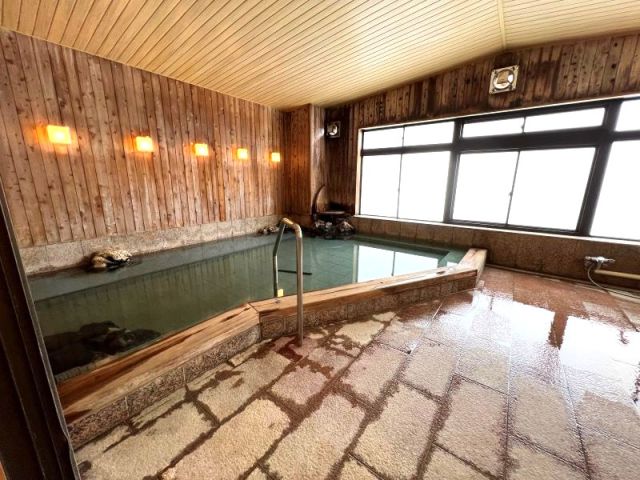 ３種類の温泉に入浴可能★