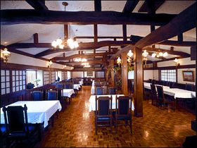 有形文化財にも登録される、歴史ある旅館です♪