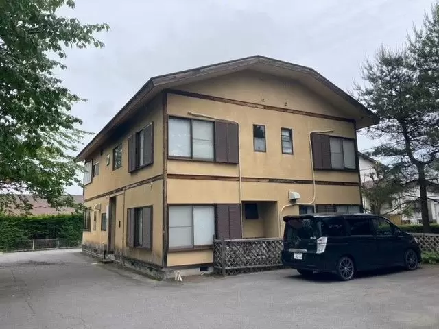 寮は敷地内となり、徒歩10秒です☆