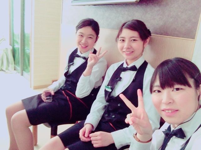 ホテルの顔!!通し勤務で自分の時間も作りやすい!
経験なくてもしっかり教えてくれます!
