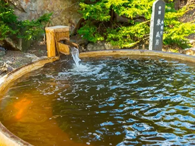 北海道の大自然を感じられる露天風呂がございます。