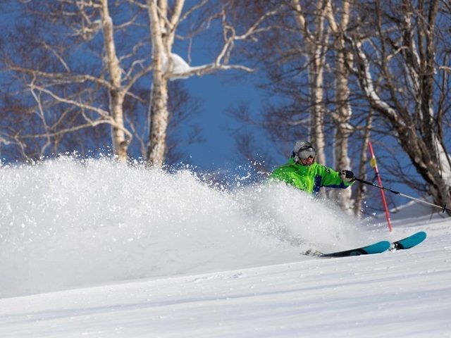 スキー場パトロールのお仕事
責任感を持って取り組める方大募集！