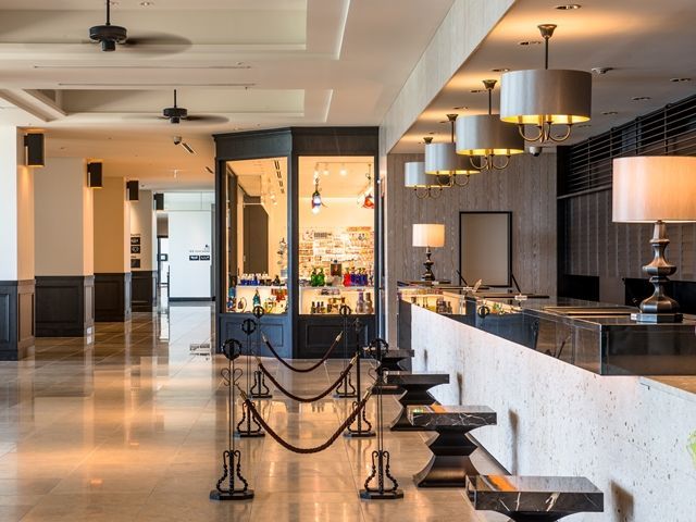 フロントのお仕事です！満了率も高くオススメの職場です！