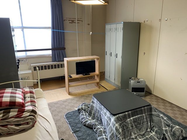 ★従業員寮は同じ建物内で広々とした個室です★