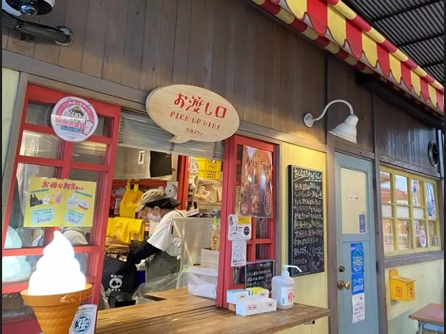 行列のできる人気店♪