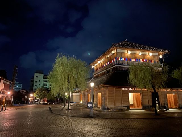 夜も綺麗な山代温泉！温泉街で暮らす日々を楽しんでください★